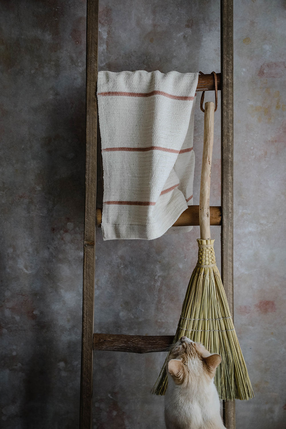 Izzy Hand Towel – roaniris.co