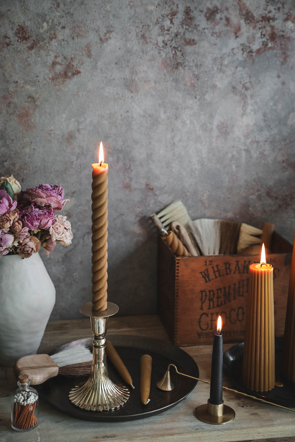 vintage * turip candle holder 2点セット Vintage-inspired Fluted Candle Holder – roaniris.co