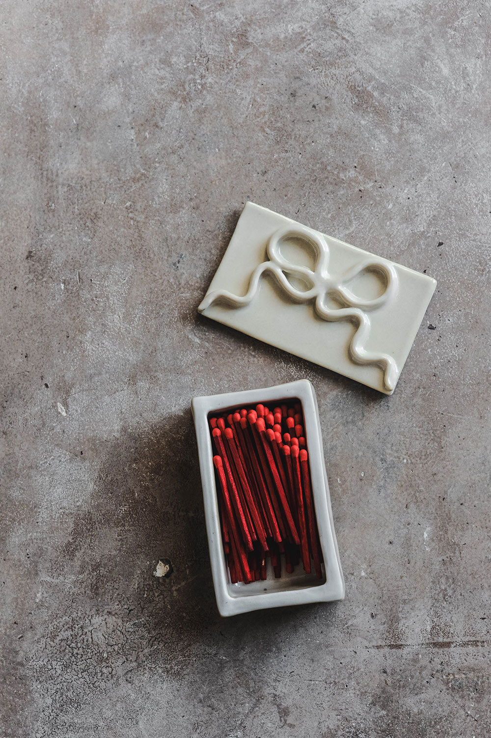 Bow Ceramic Matchbox