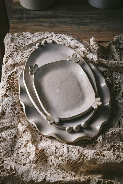 Petal Edge Ceramic Tray