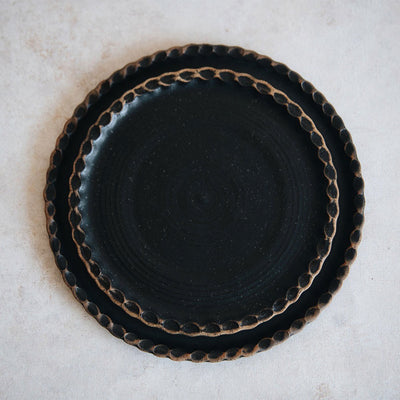 Ceramic Scalloped Plate - Dark