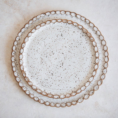 Ceramic Scalloped Plate - Light