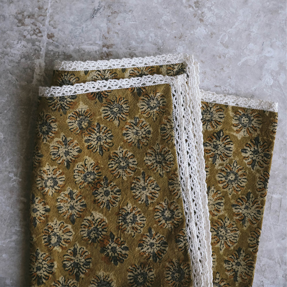 Block-Printed Tea Towel - Lace Edge