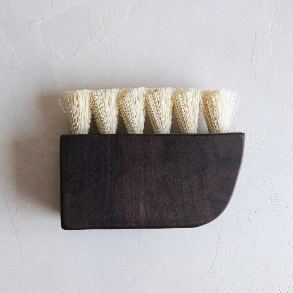 Large Wooden Counter Brush No. MT0964