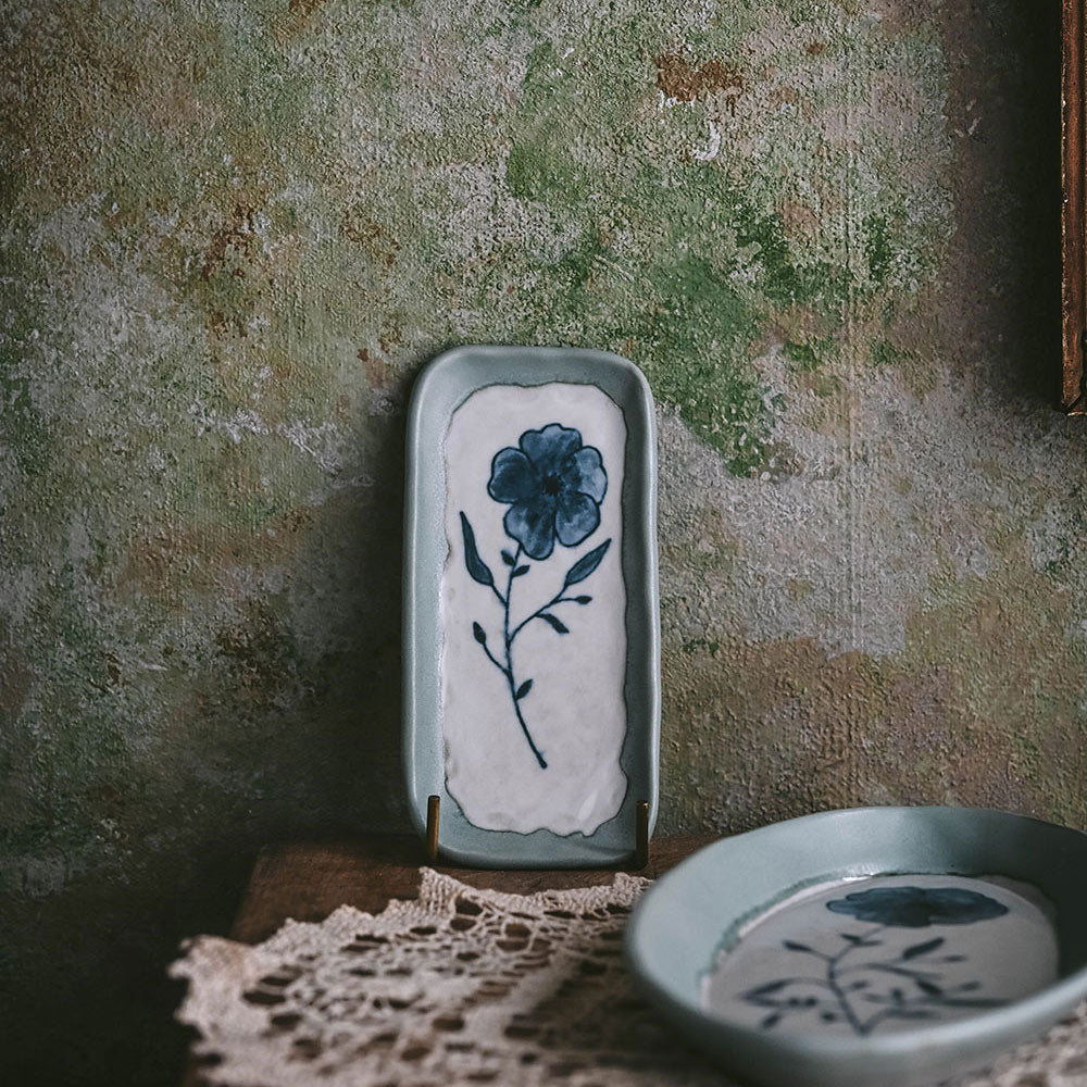 Hand-painted Posy Tray No. 11