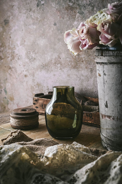 Mouth-blown Glass Vase - Olive