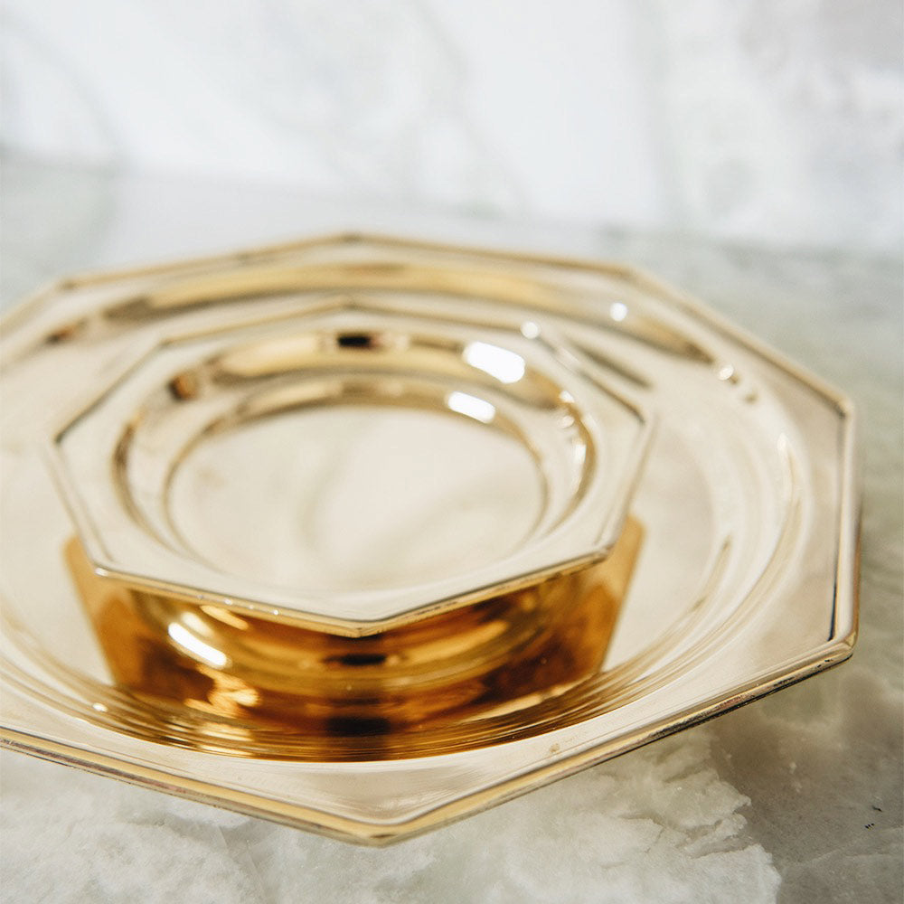 Roan Iris Octagon Tray - Unlacquered Brass