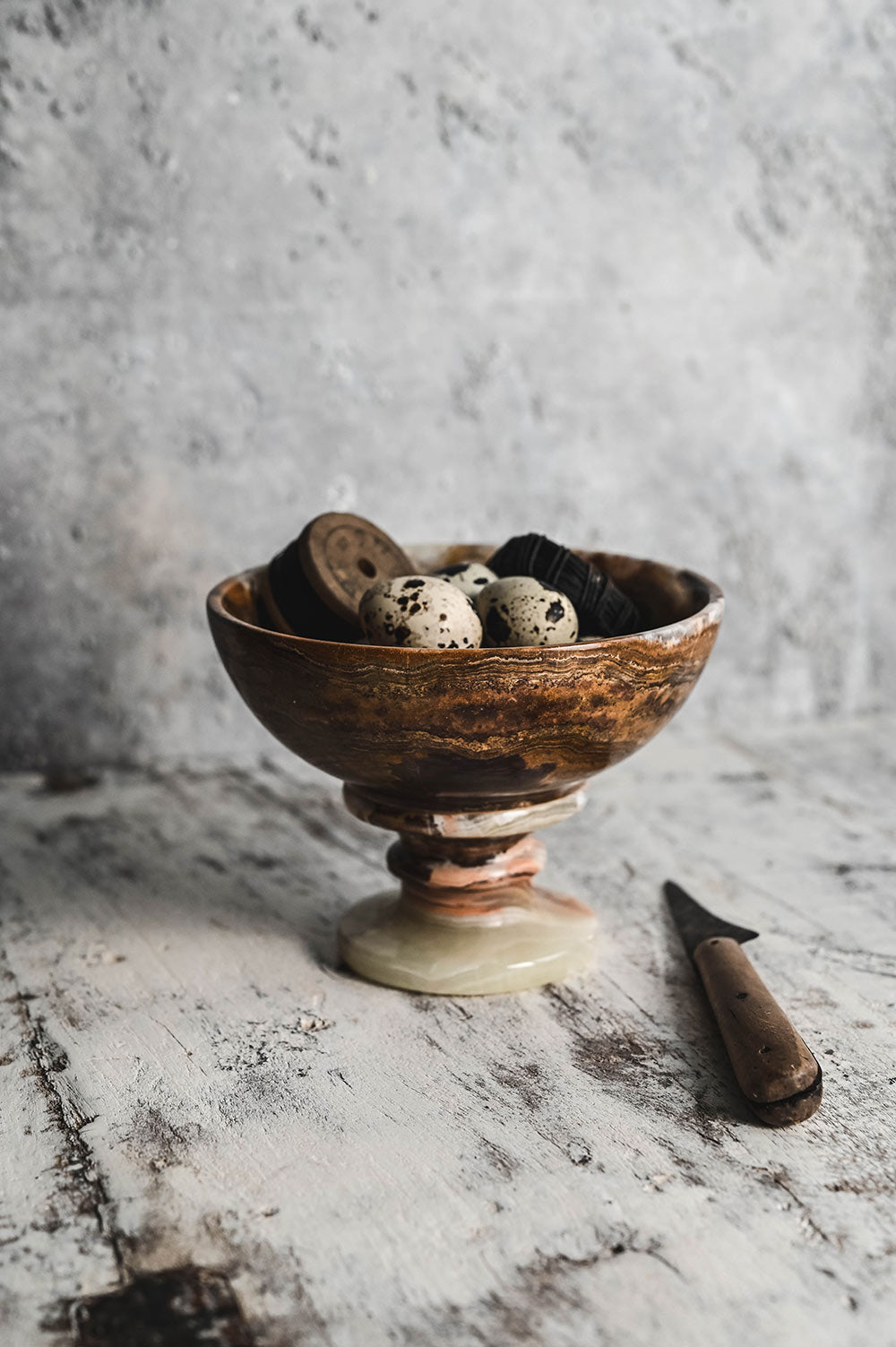 Onyx Pedestal Bowl