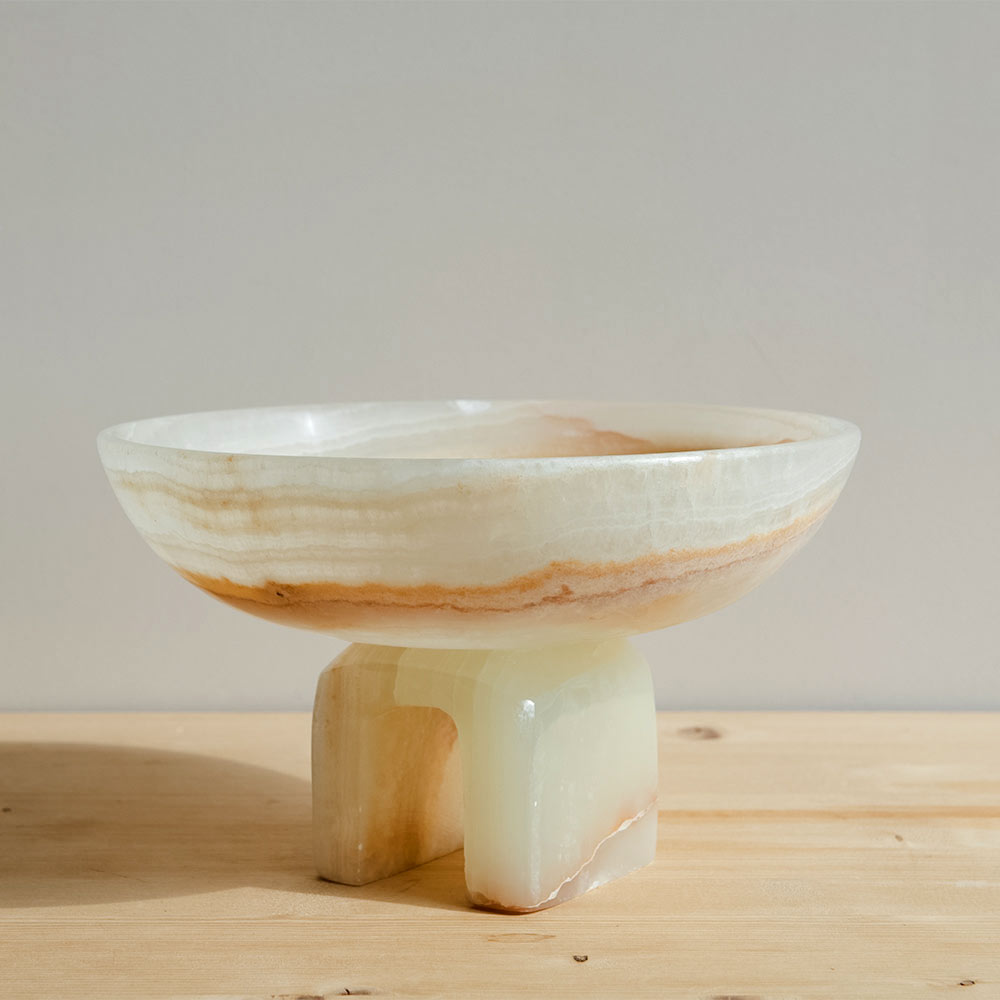 Onyx Raised Bowl