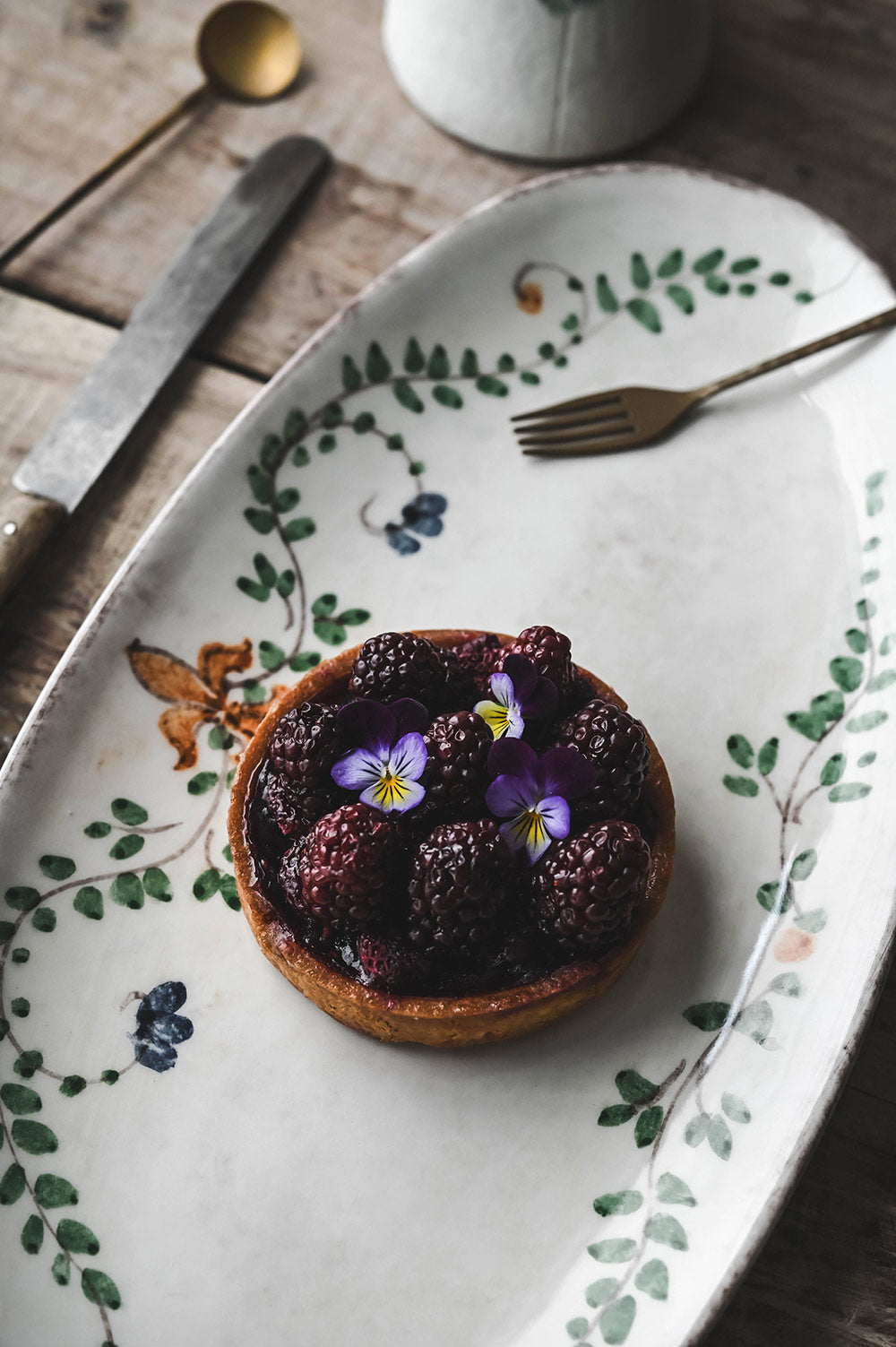 Hand-Painted Oval Ceramic Vine Platter
