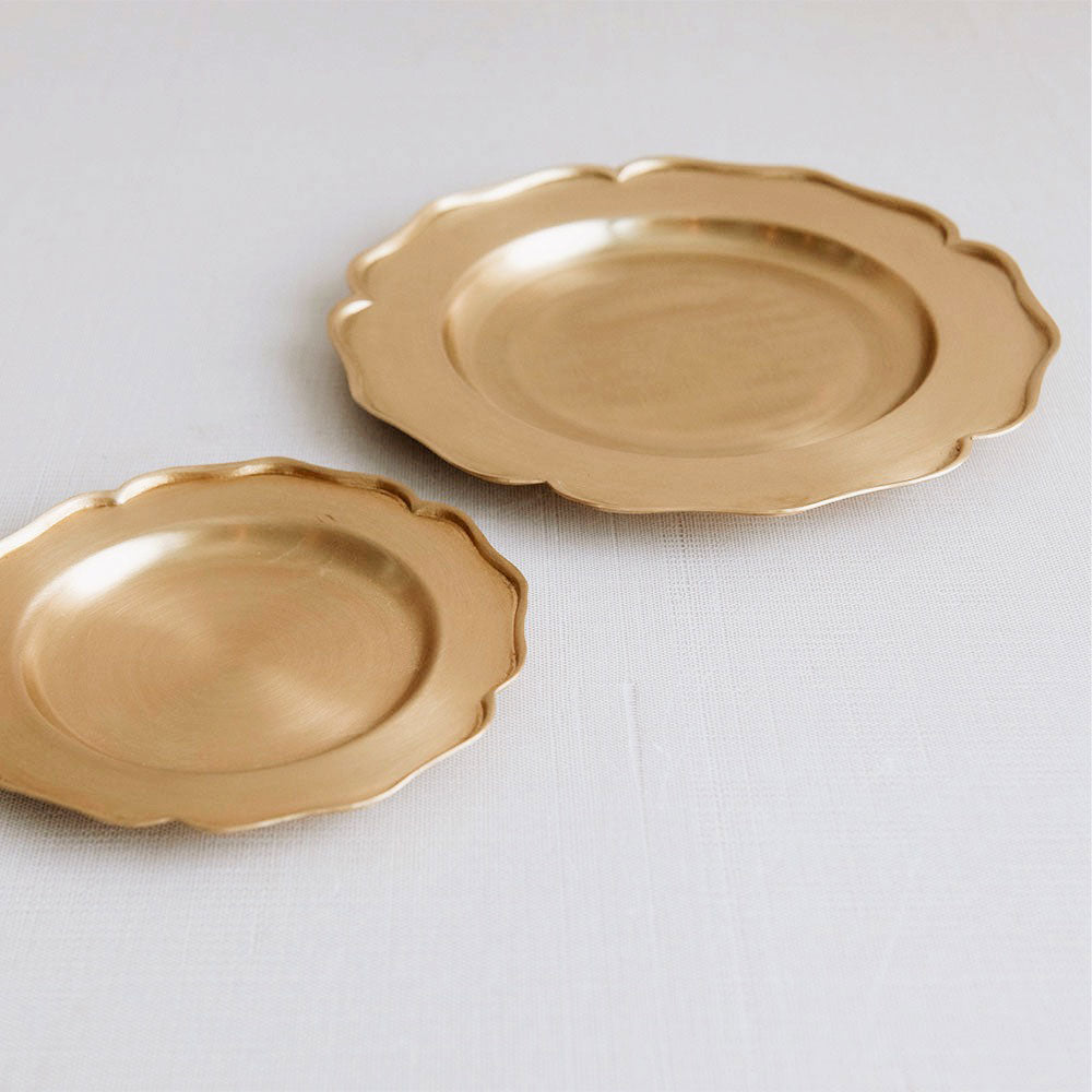 Petal Brass Tray - Large – roaniris.co