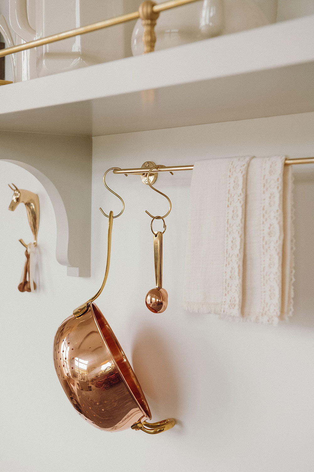 Roan Iris Stillwater Bar - Unlacquered Brass
