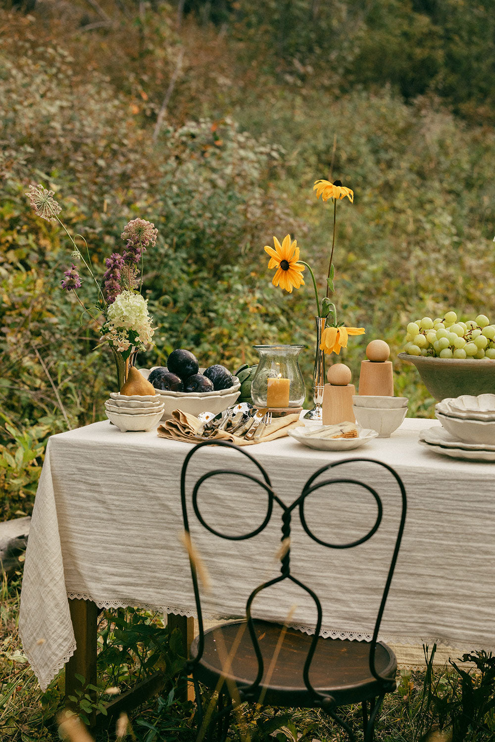 roan-iris-table24.jpg