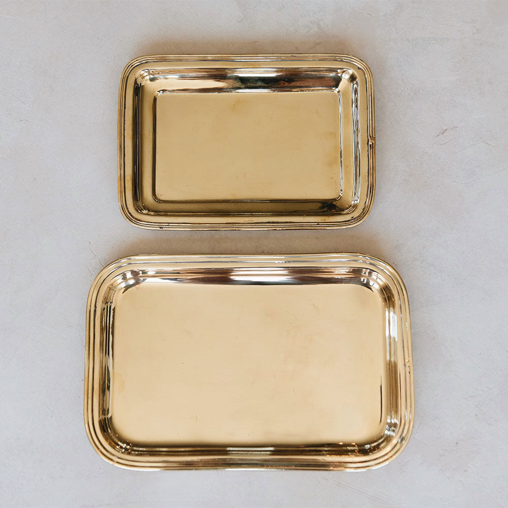 Roan Iris Tray - Unlacquered Brass