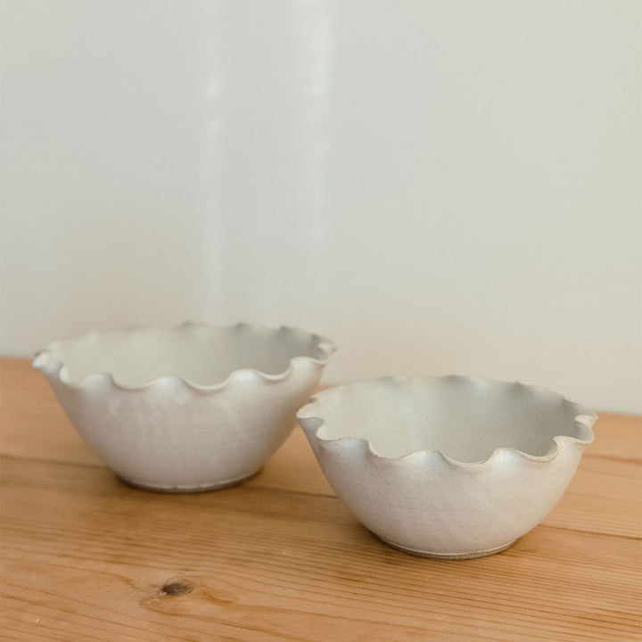 ruffle-bowl-natural1_720x.jpg?