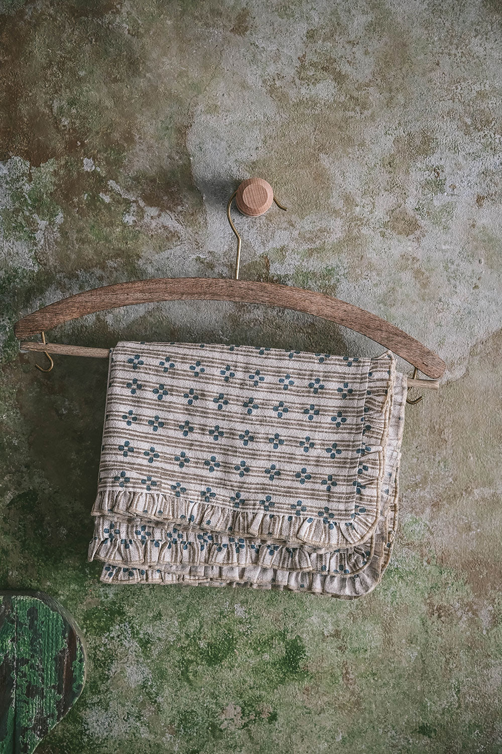Block-Printed Ruffle Edge Kitchen Textiles - Sand