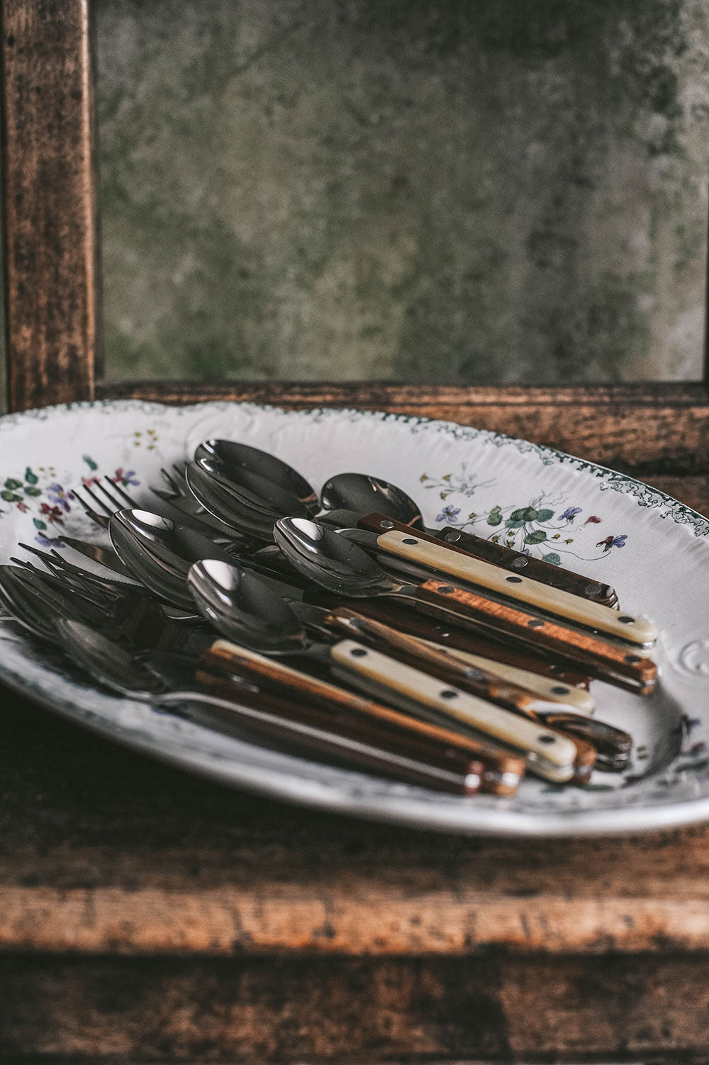 Teak Flatware Set
