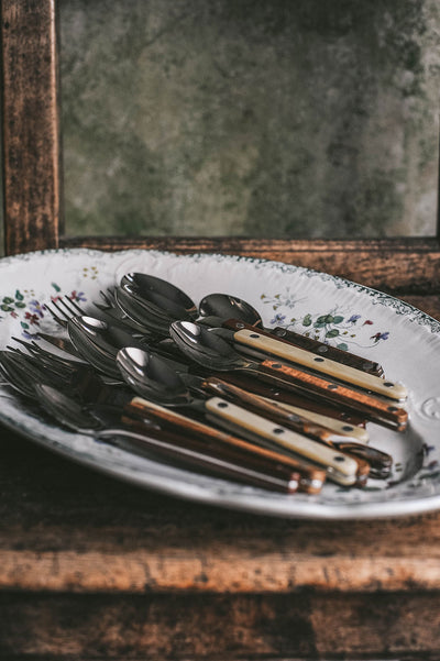 Cream Flatware Set