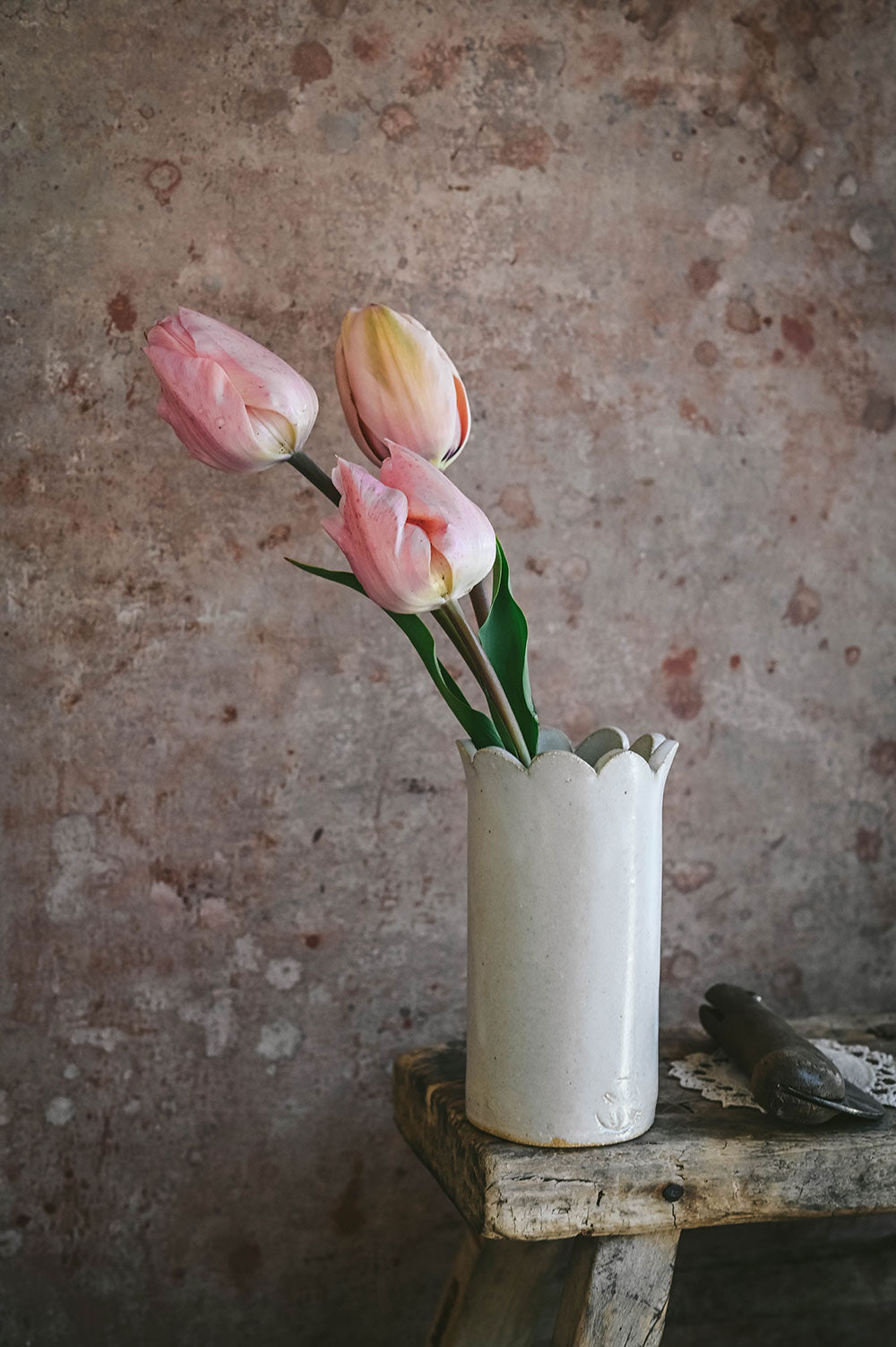 Scallop Ceramic Vase