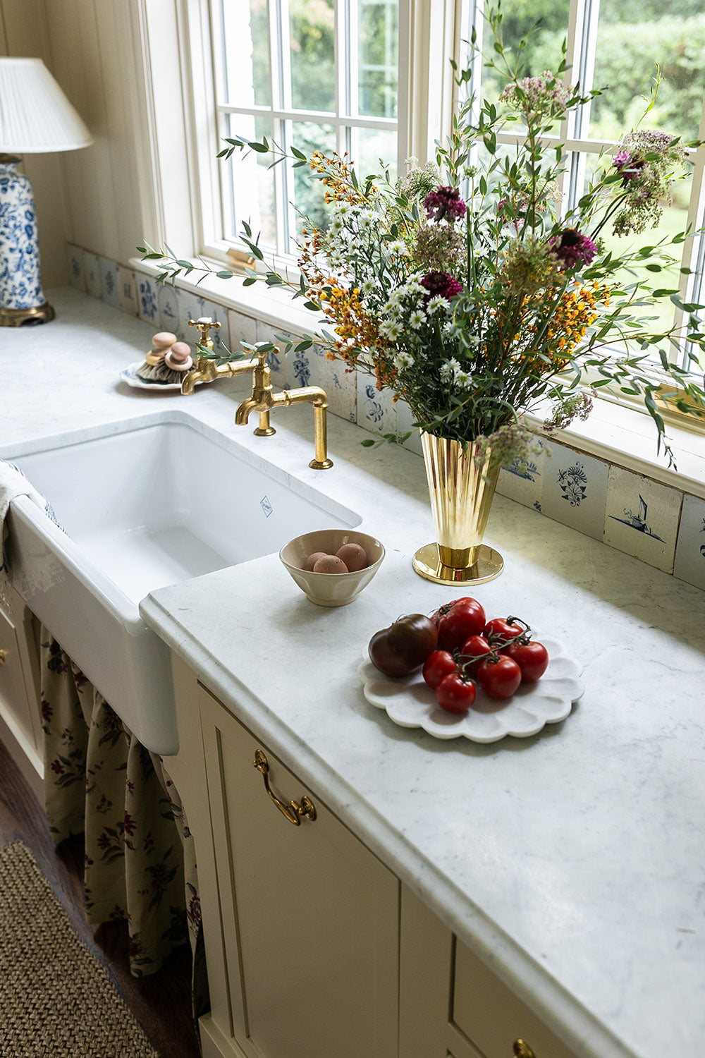 Scalloped Marble Tray