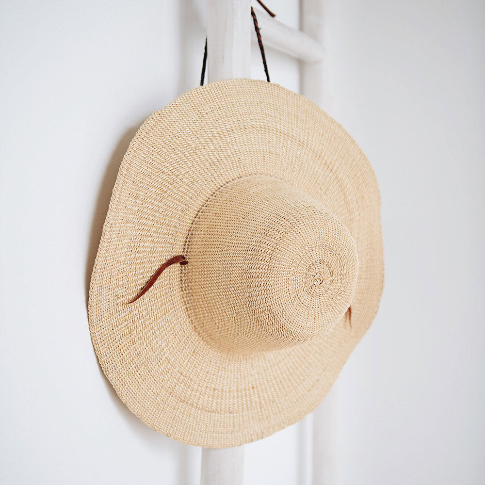 Ghanaian Straw Hat – roaniris.co display picture 3
